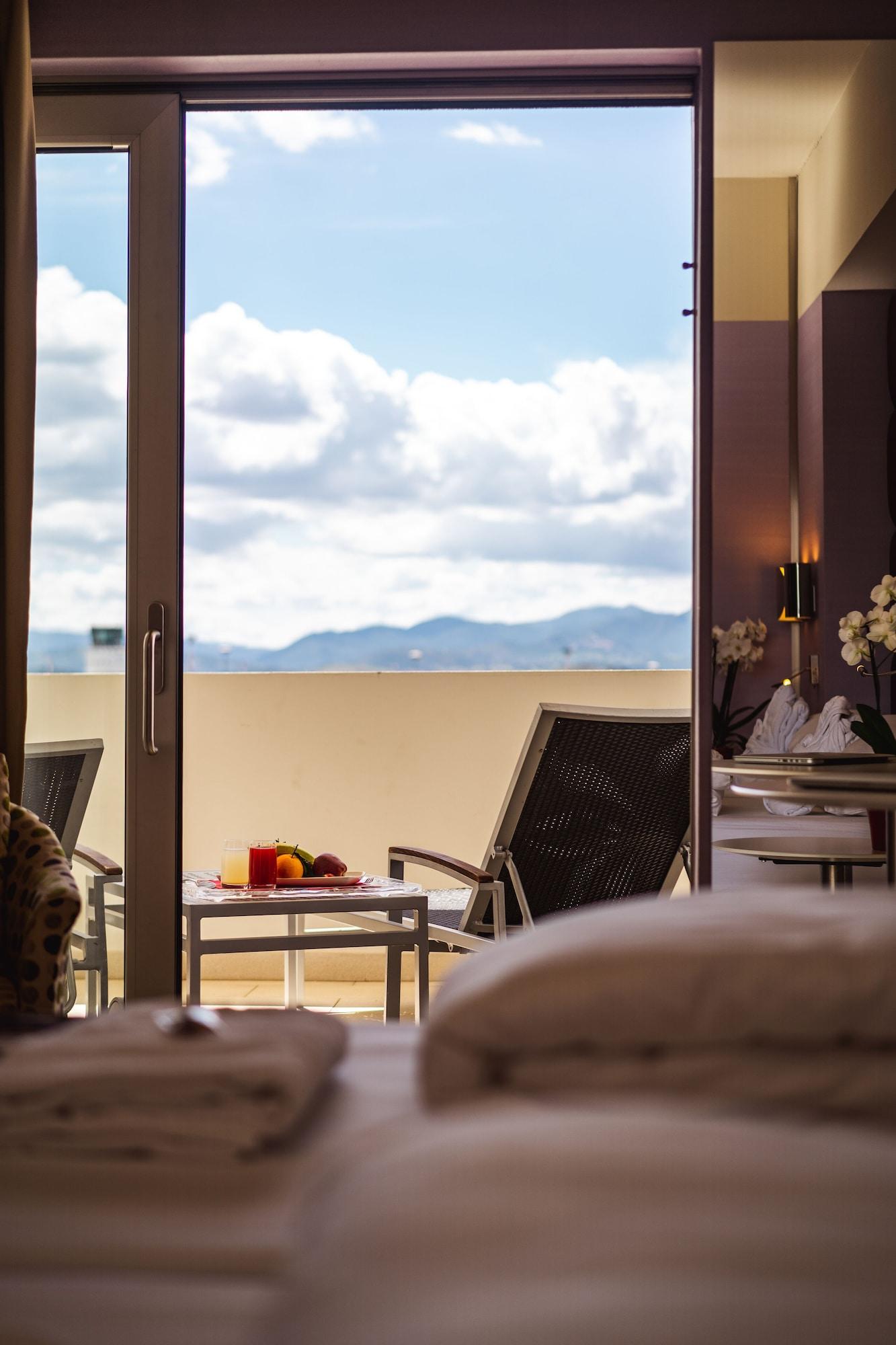 Jazz Hotel Олбия Екстериор снимка