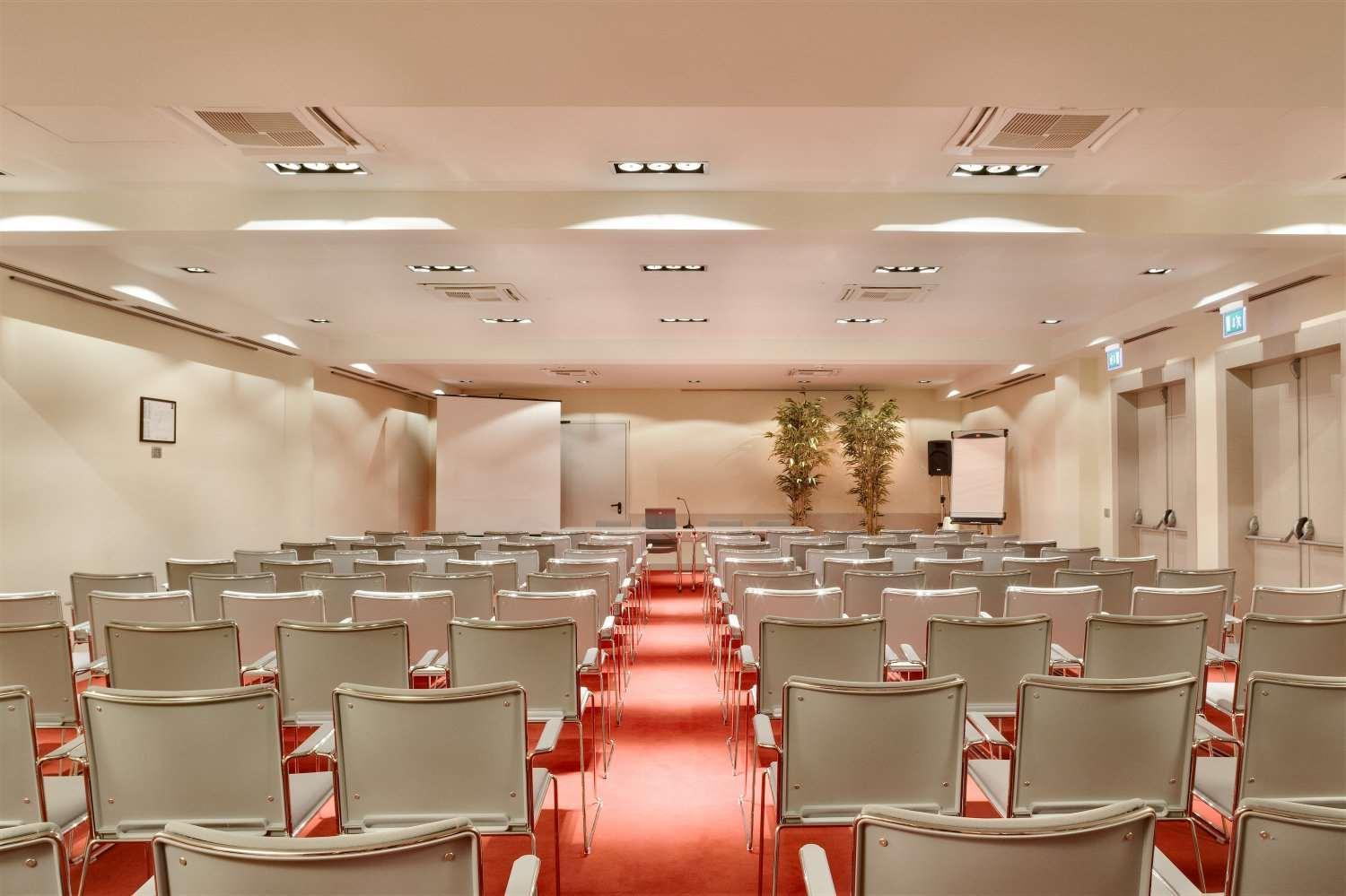 Jazz Hotel Олбия Екстериор снимка