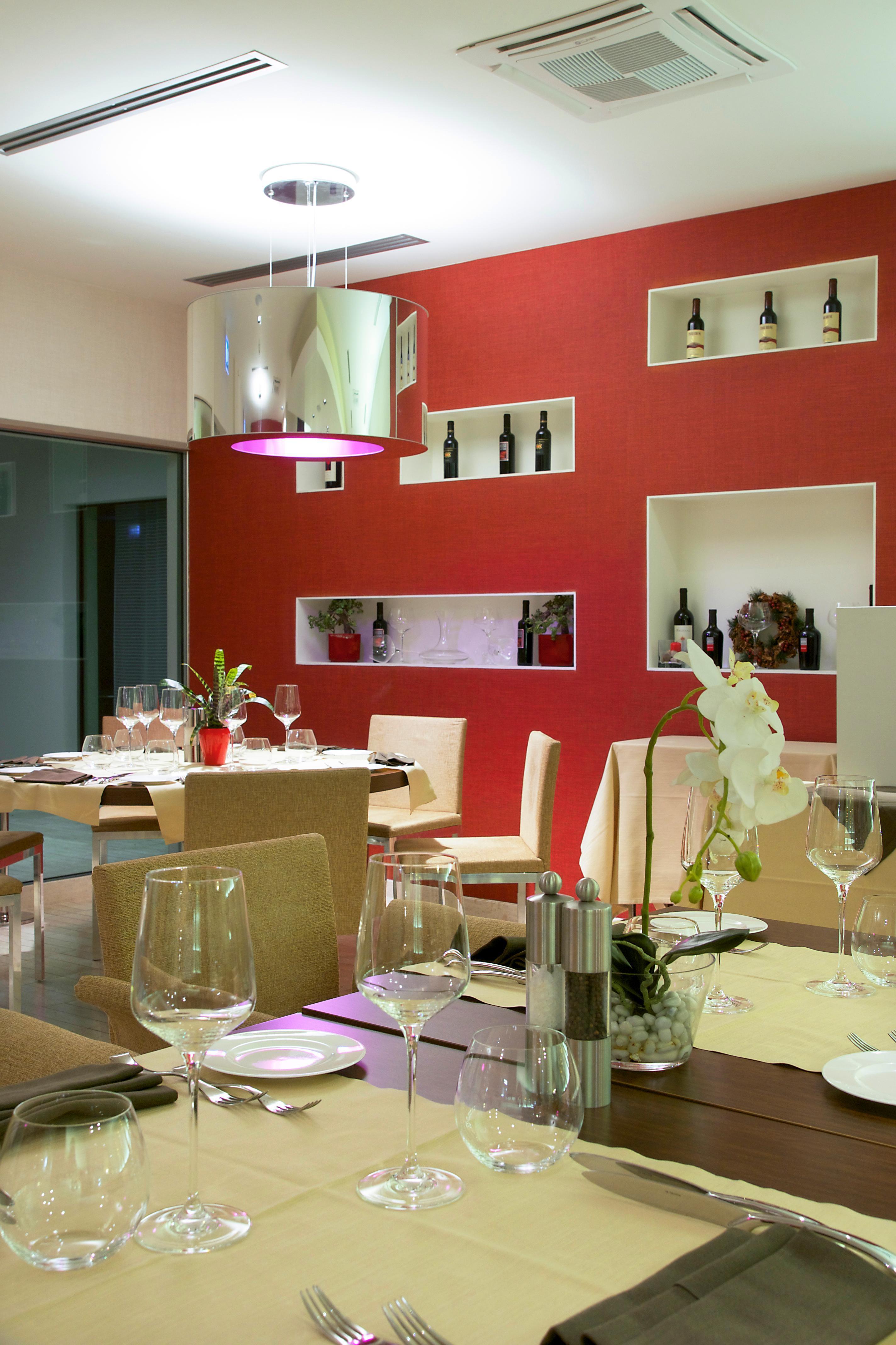 Jazz Hotel Олбия Екстериор снимка